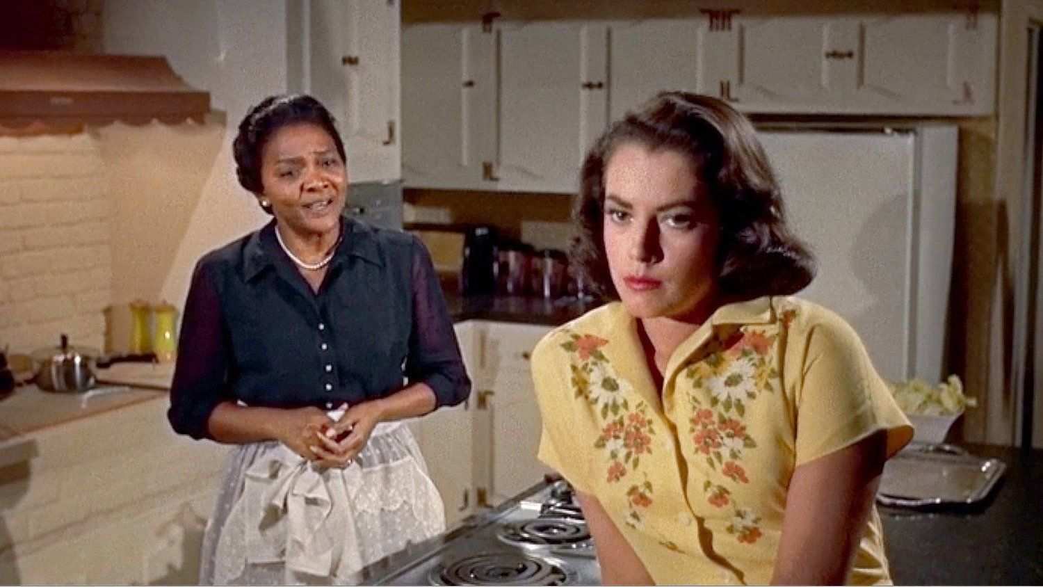 'Imitation of Life' fails at anti-racism by elevating prettiness over ugly truths.